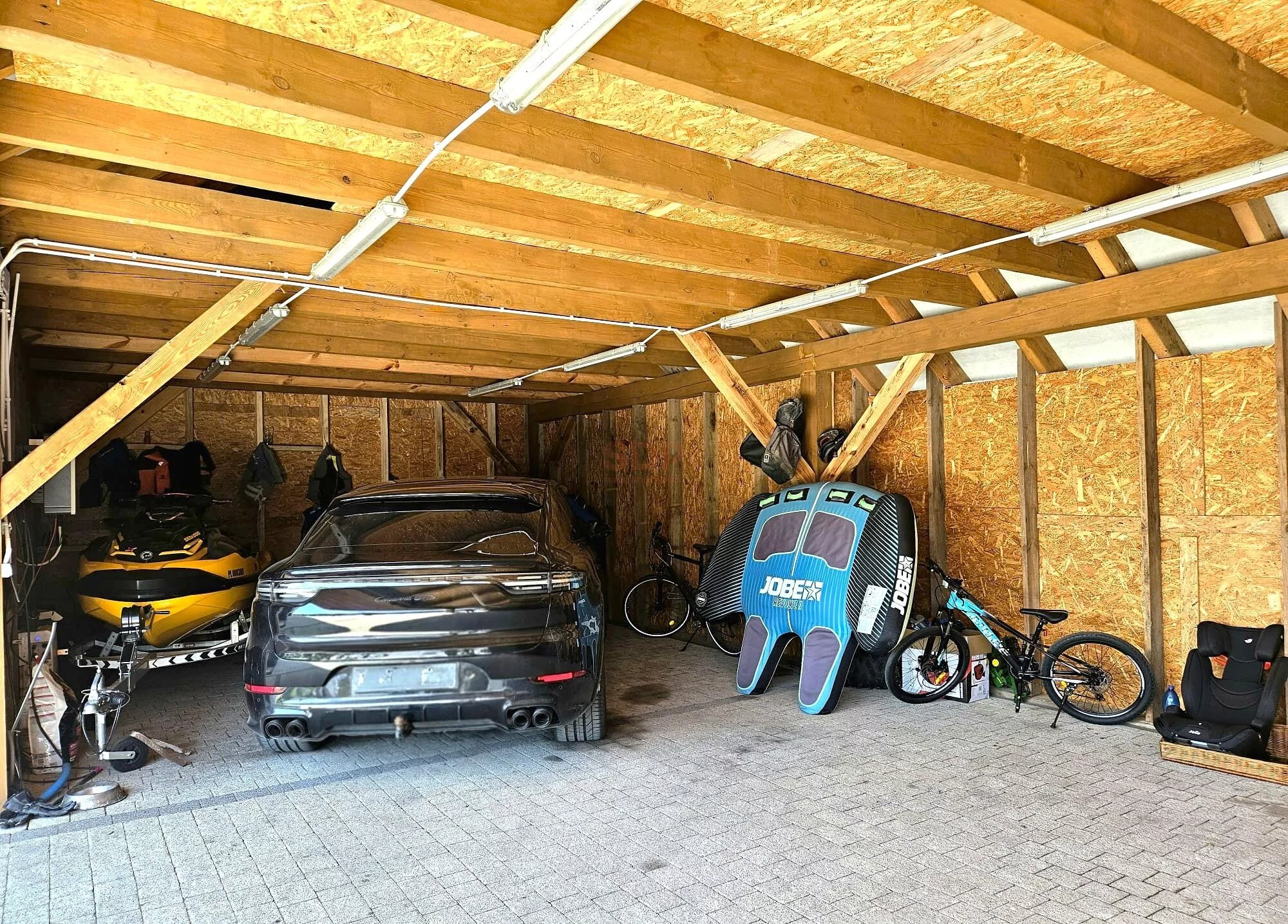 Dom i rezydencja 201,10 m², oferta nr , 41880, Makowice