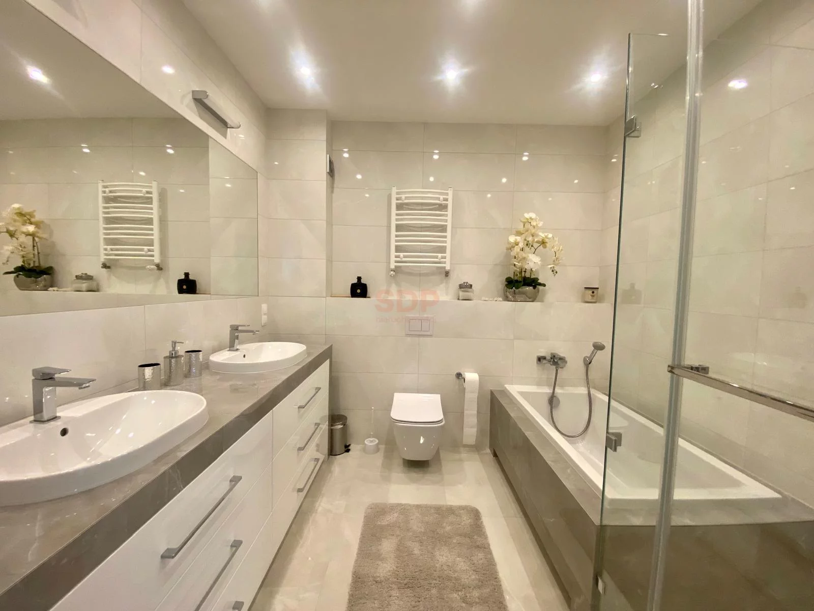 Dom 180,00 m², oferta nr , 42788, Radomierzyce, Różana