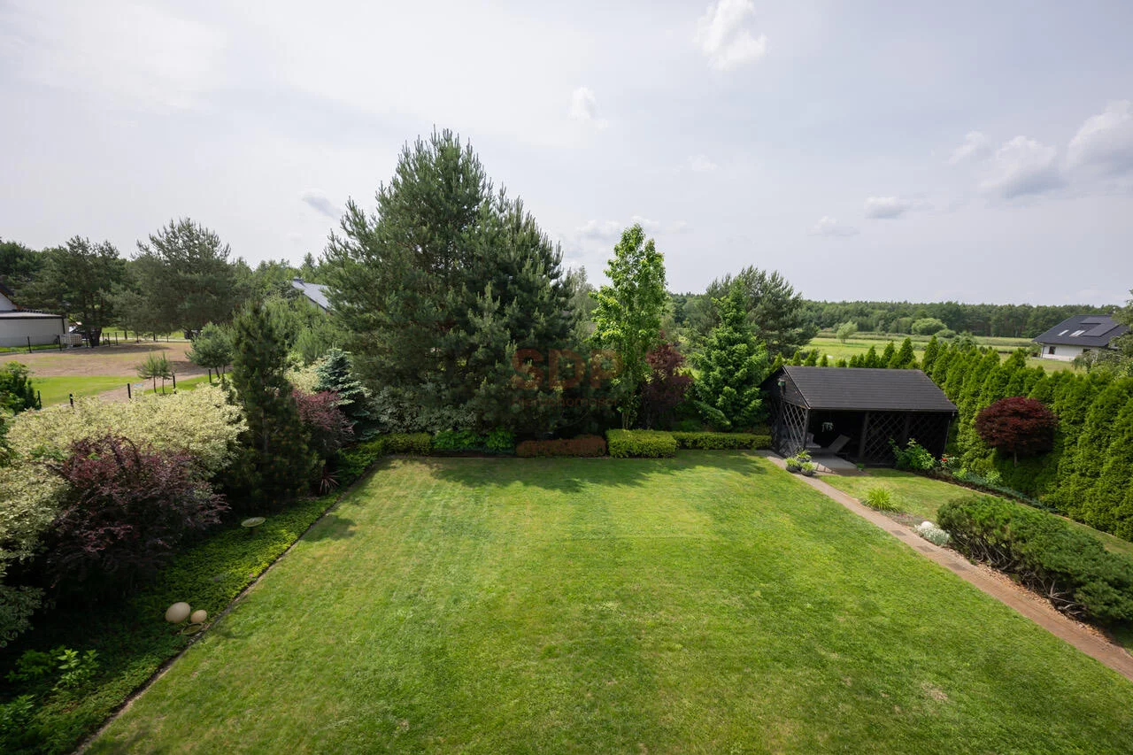 Dom i rezydencja 200,00 m², oferta nr , 41813, Chrząstawa Mała