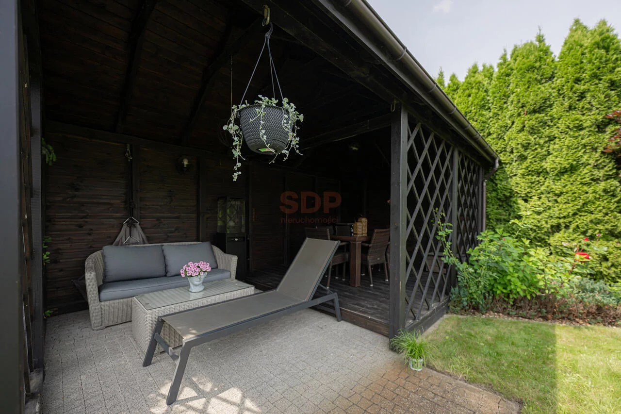 Dom i rezydencja 200,00 m², oferta nr , 41813, Chrząstawa Mała