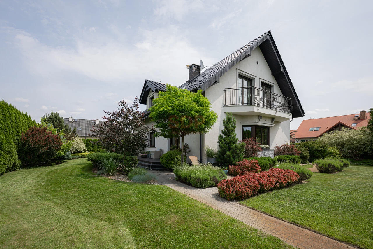 Dom i rezydencja 200,00 m², oferta nr , 41813, Chrząstawa Mała