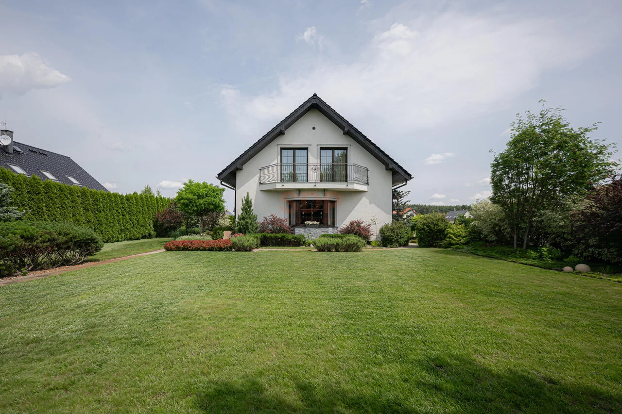 Dom i rezydencja 200,00 m², oferta nr , 41813, Chrząstawa Mała