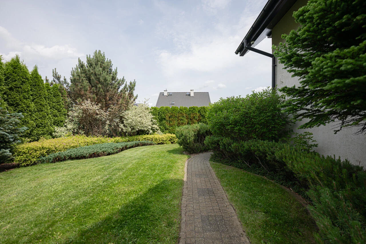 Dom i rezydencja 200,00 m², oferta nr , 41813, Chrząstawa Mała