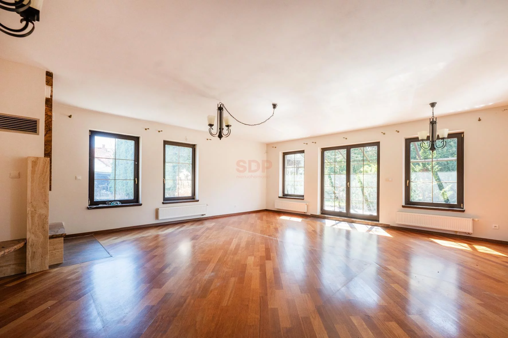 Dom 350,00 m², oferta nr , 36768, Pietrzykowice, Radarowa