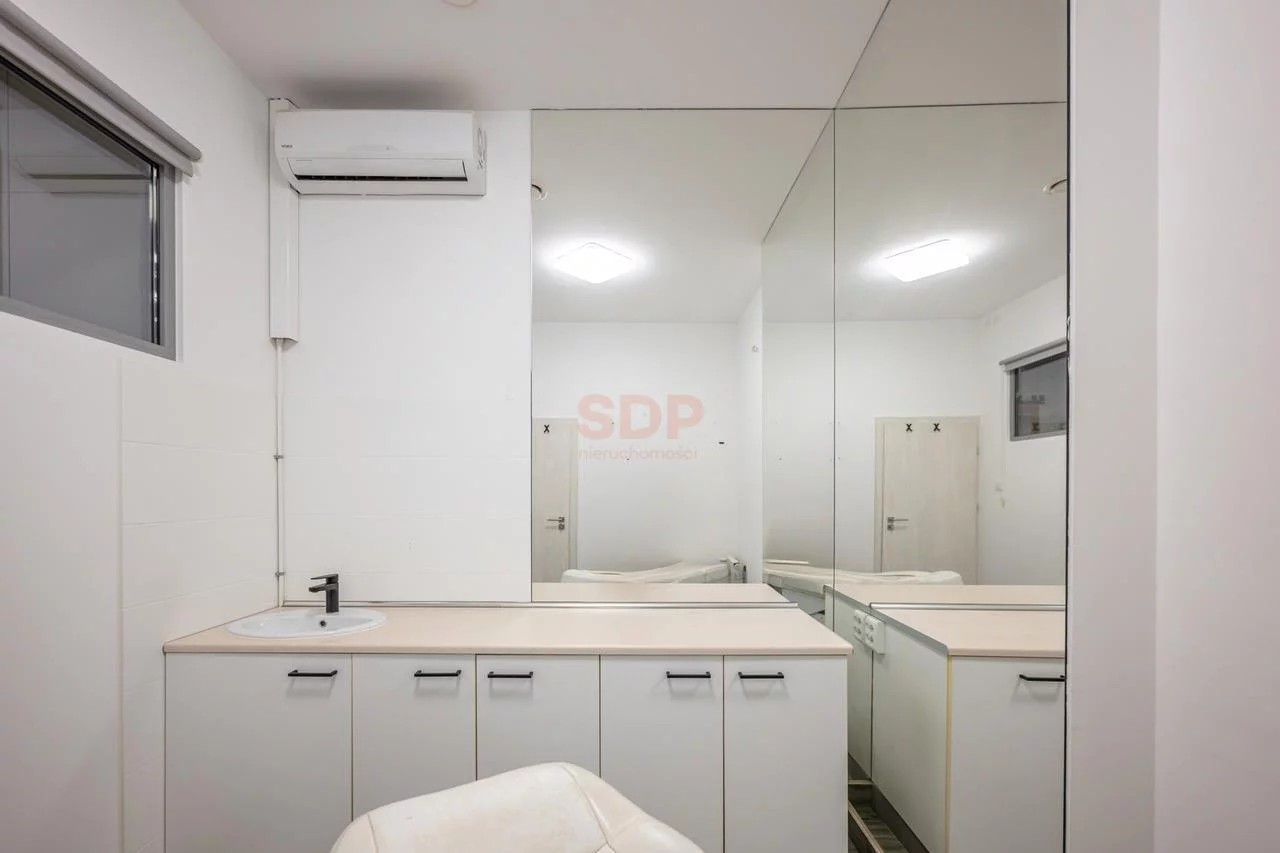 Lokal użytkowy 73,90 m², oferta nr , 38906, Wrocław, Biskupin-Sępolno-Dąbie-Bartoszowice, Śródmieście, Jaracza Stefana