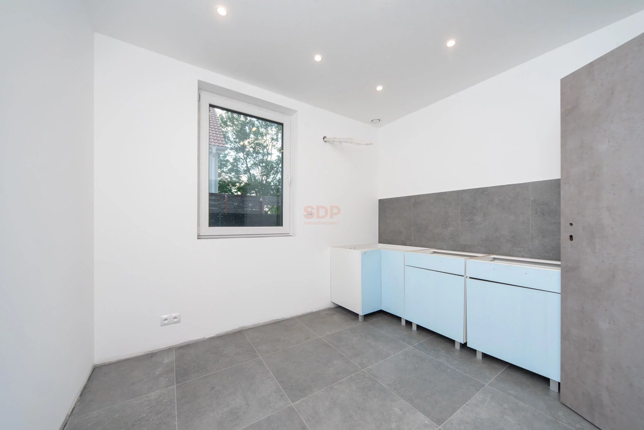 Lokal użytkowy 400,00 m², oferta nr , 33350, Brzezina, Kopernika Mikołaja