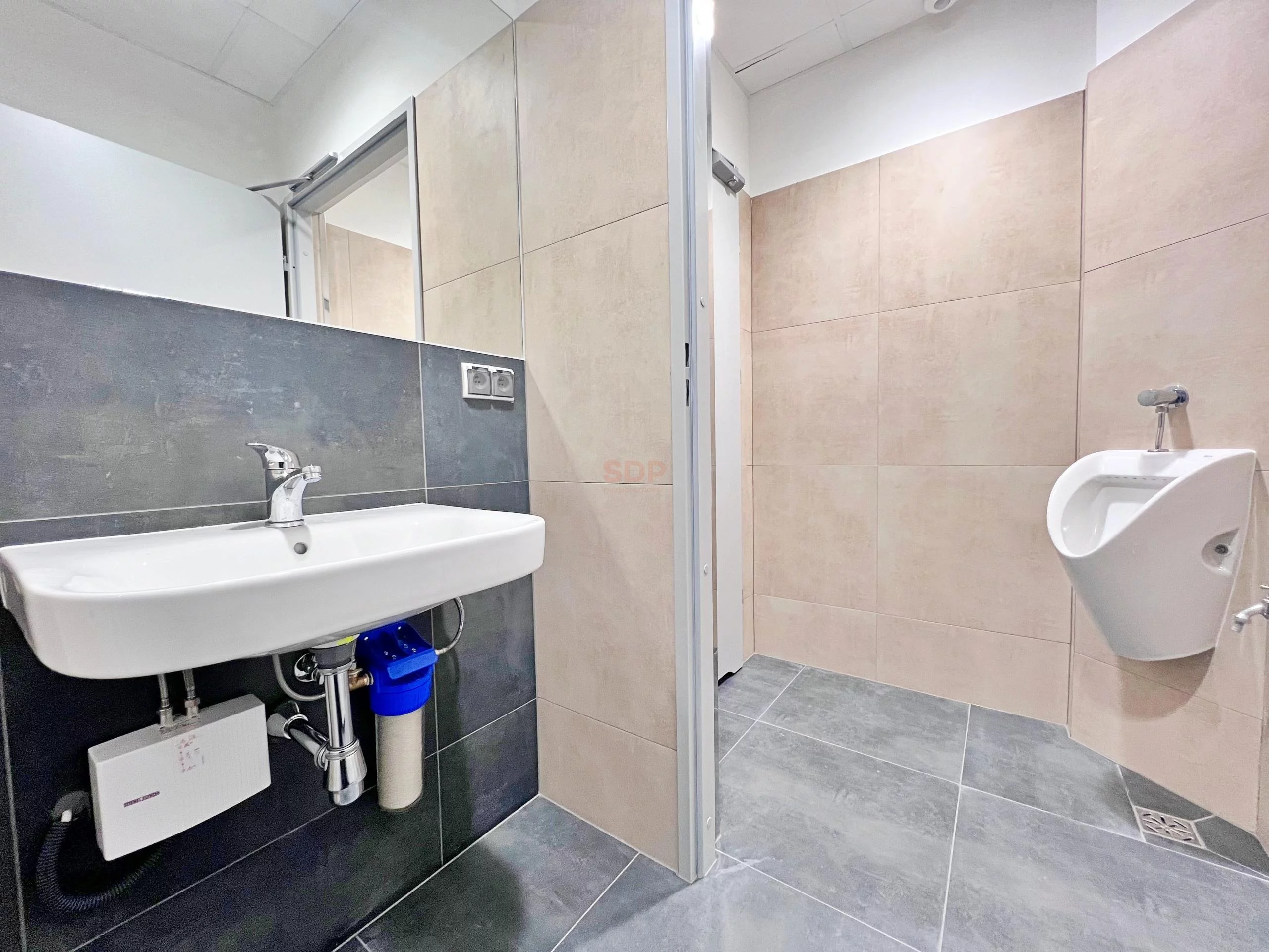 Magazyn 160,52 m², oferta nr , 38389, Bielany Wrocławskie, Błękitna