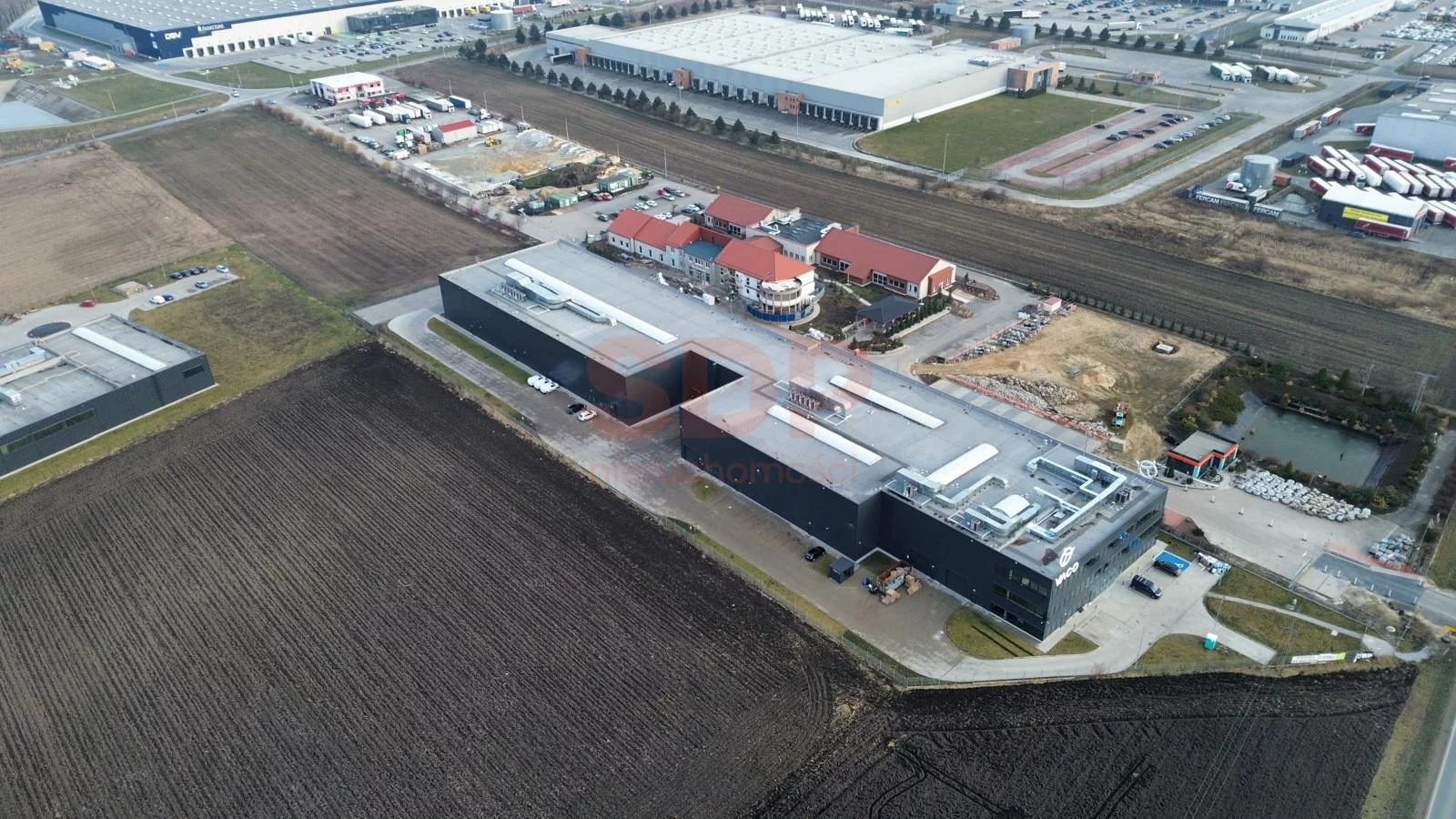 Magazyn 1 800,00 m², Domasław, Wynajem