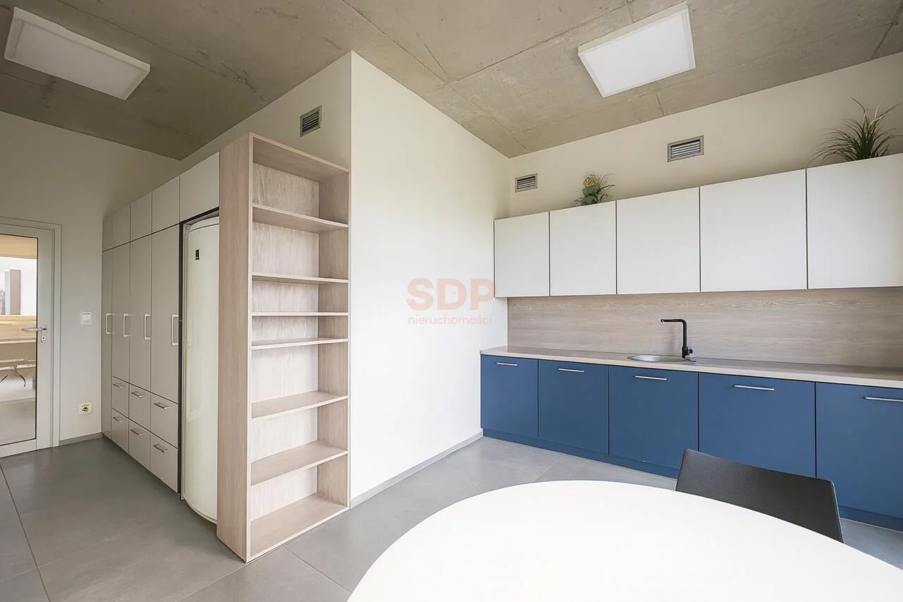 Magazyn 3 302,30 m², oferta nr , 42497, Krępice, Kwiatowa