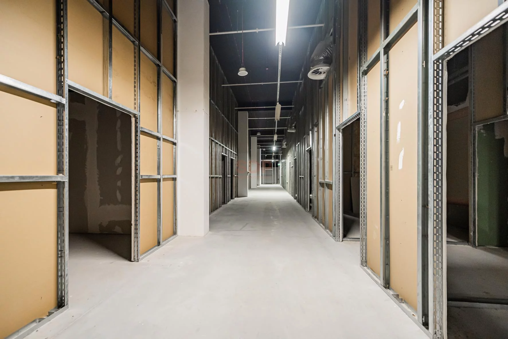 Magazyn 420,00 m², oferta nr , 34899, Wrocław, Biskupin-Sępolno-Dąbie-Bartoszowice, Śródmieście, Namysłowska