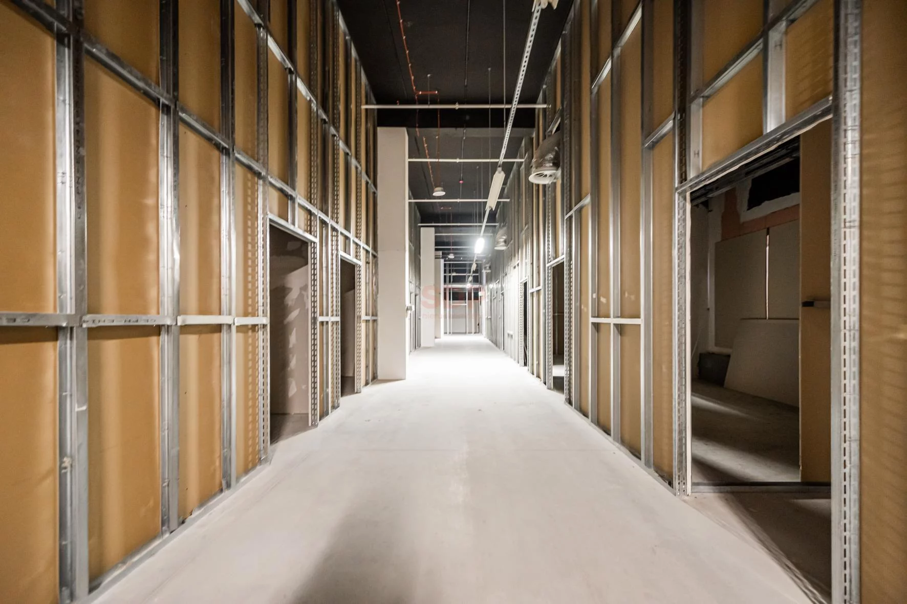 Magazyn 420,00 m², oferta nr , 34899, Wrocław, Biskupin-Sępolno-Dąbie-Bartoszowice, Śródmieście, Namysłowska