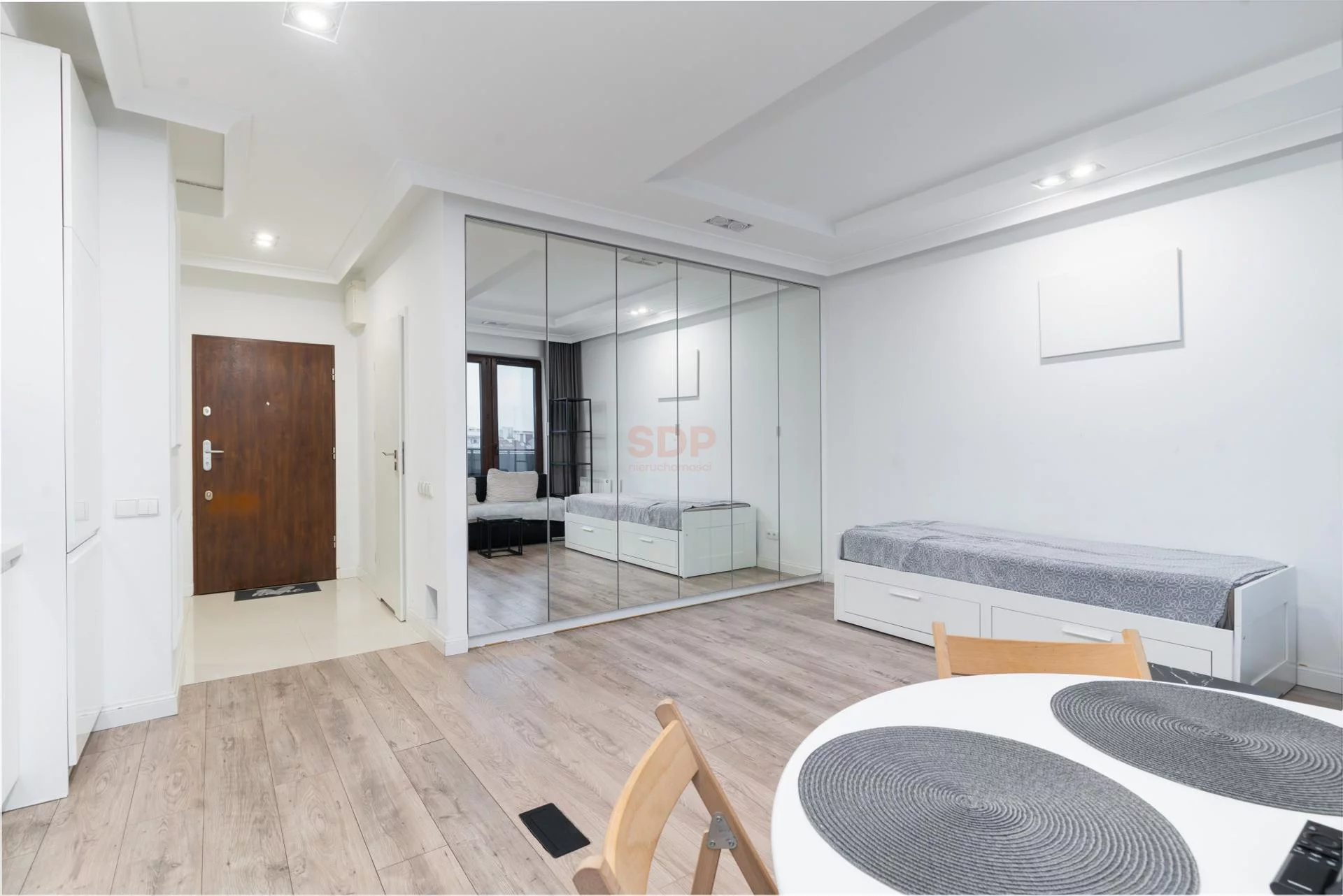 1 pokój, apartament 35,40 m², piętro 5, oferta nr , 41110, Warszawa, Jeziorańskiego Jana