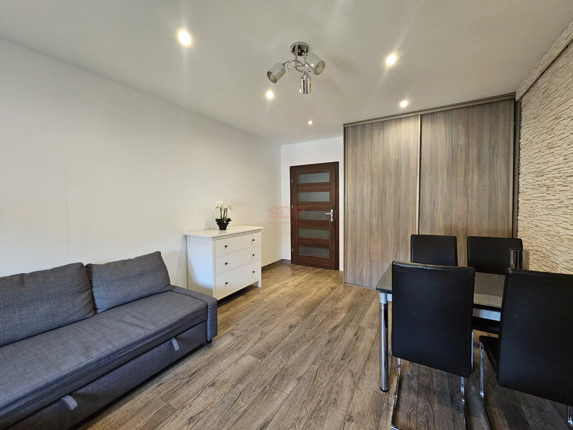 1 pokój, mieszkanie 29,70 m², piętro 1, oferta nr , 39000, Oleśnica, Kazimierza Wielkego