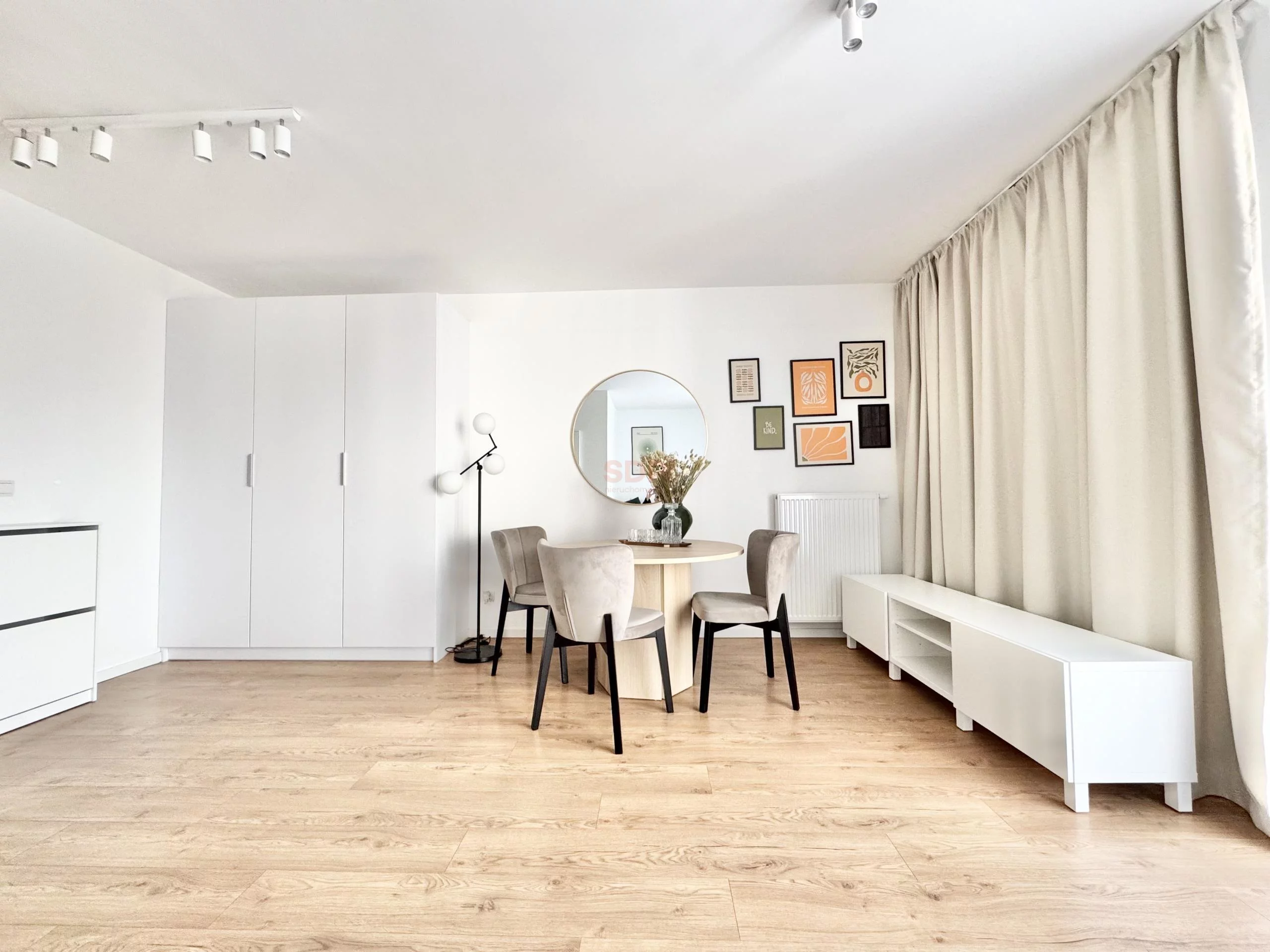 1 pokój, mieszkanie 27,30 m², piętro 3, oferta nr , 37969, Wrocław, Stare Miasto, Kępa Mieszczańska