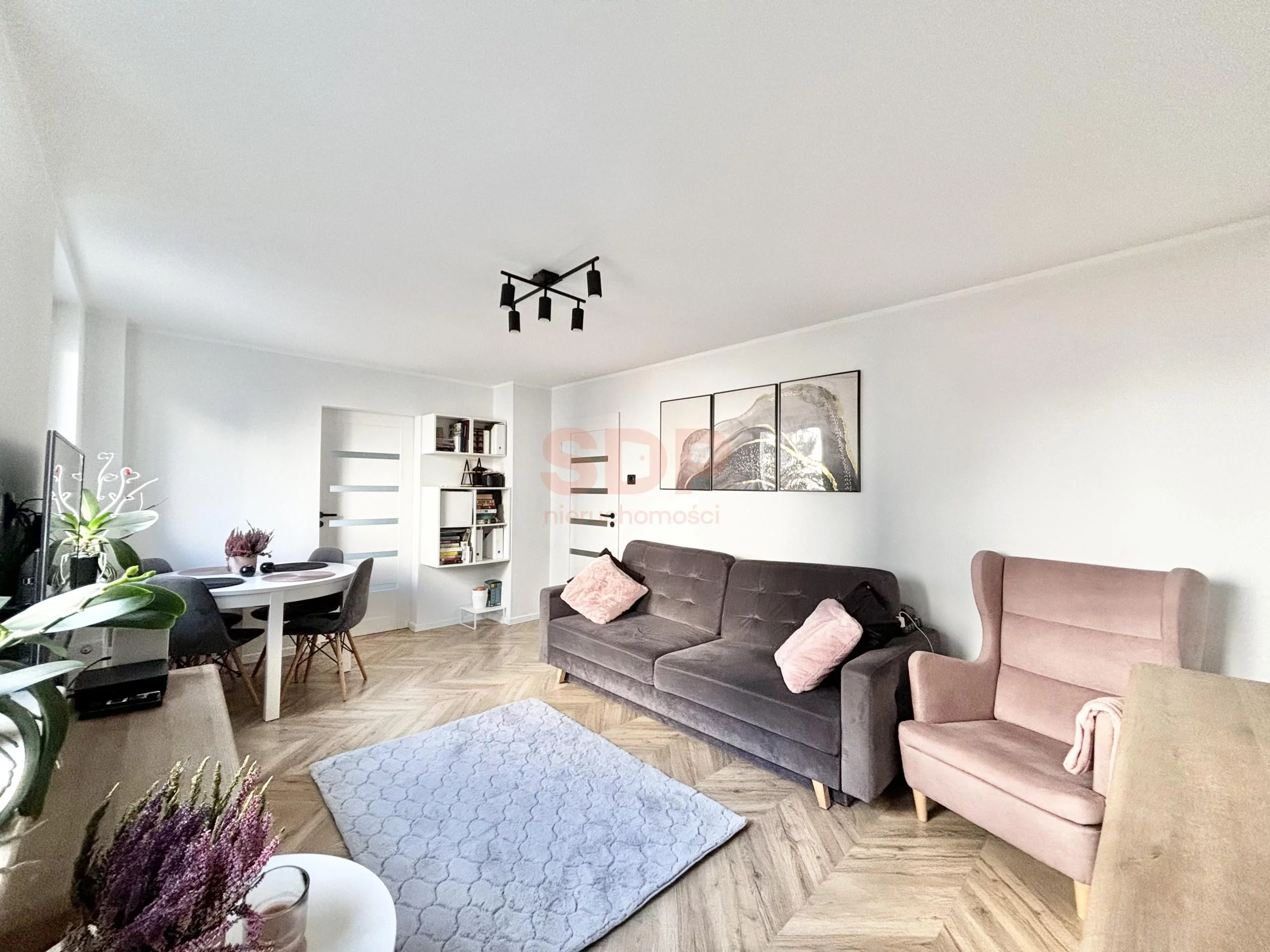 Mieszkanie na sprzedaż, 47,57 m², 2 pokoje, parter, oferta nr 37971