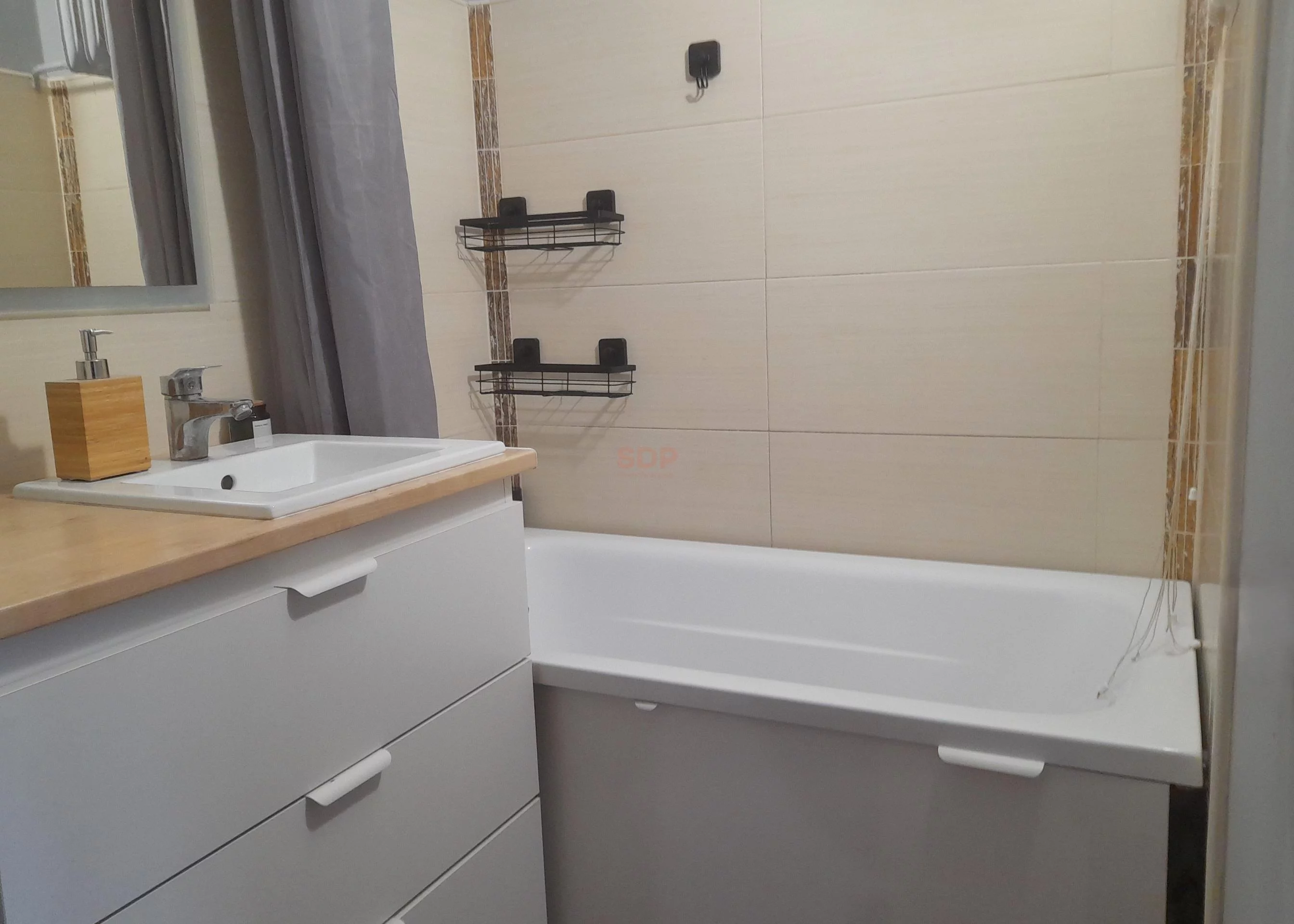 2 pokoje, mieszkanie 42,42 m², piętro 4, oferta nr , 39421, Łódź, Bałuty, Bałuty, Piołunowa