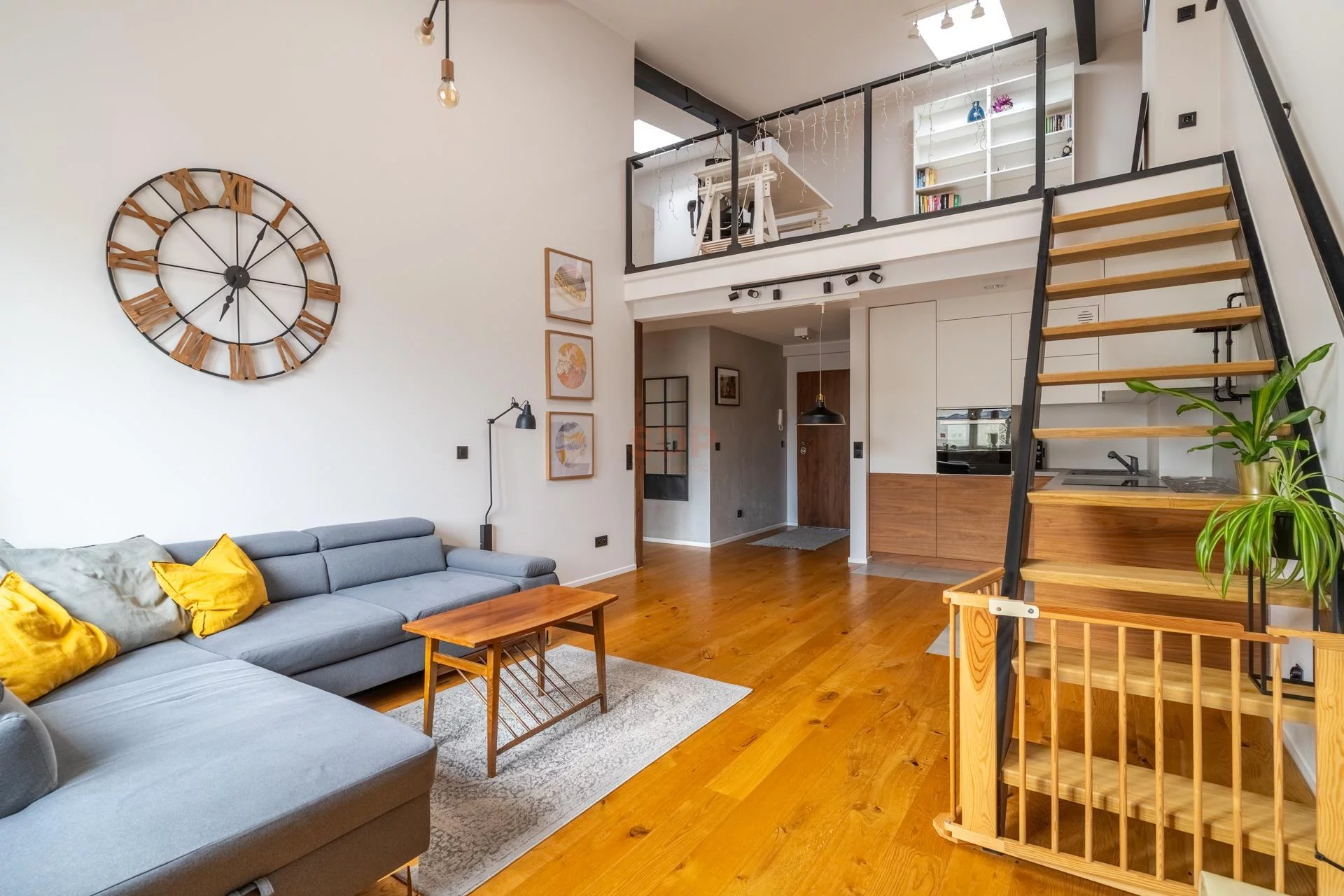 2 pokoje, mieszkanie 84,94 m², piętro 2, oferta nr , 39712, Łódź, Śródmieście, Śródmieście, Rewolucji 1905 roku