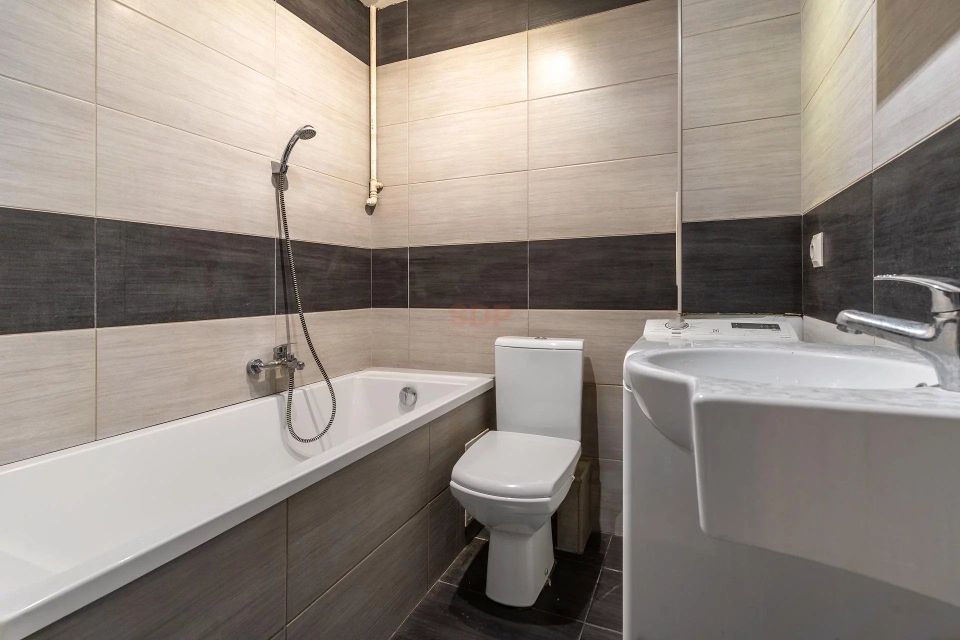 2 pokoje, mieszkanie 58,65 m², piętro 1, oferta nr , 38447, Łódź, Górna, Górna, Zarzewska