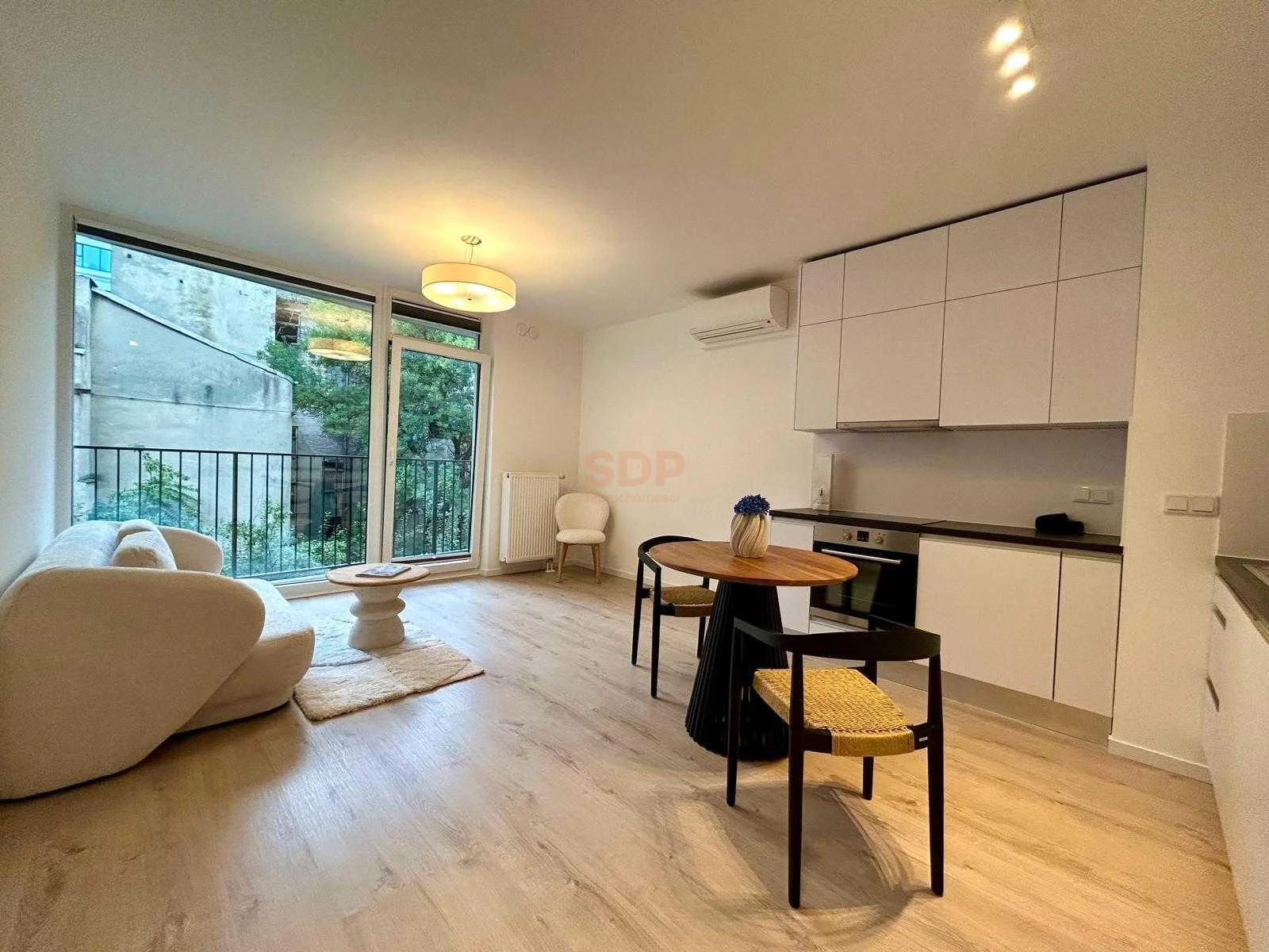 Apartamenty 42621 Warszawa Wola Krochmalna