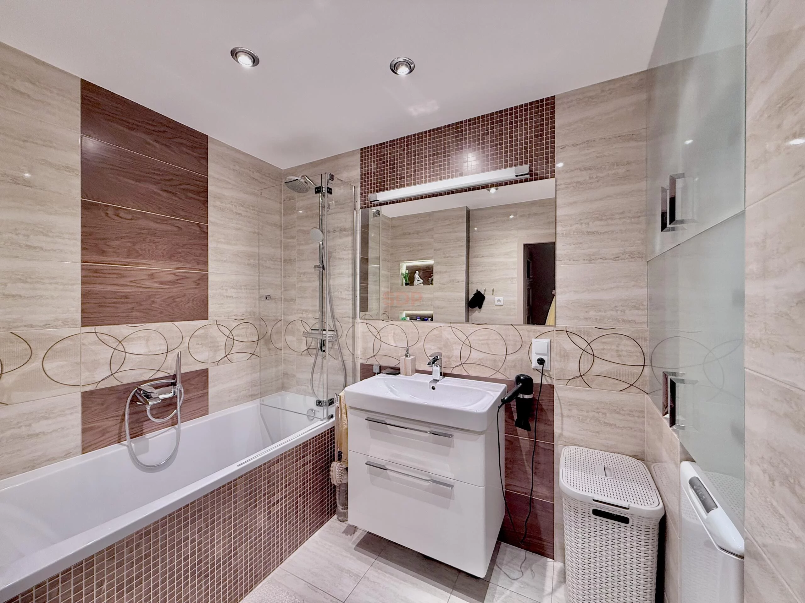 3 pokoje, mieszkanie 77,65 m², piętro 1, oferta nr , 41823, Łódź, Górna, Górna, Białostocka