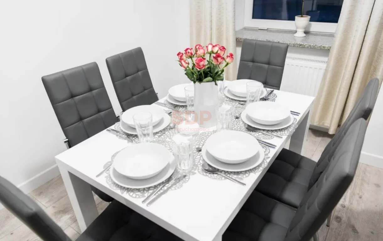 3 pokoje, mieszkanie 82,00 m², parter, oferta nr , 37585, Kłodzko, Bolesława Chrobrego