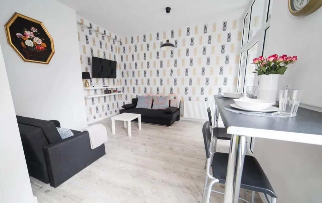 3 pokoje, mieszkanie 82,00 m², parter, oferta nr , 37585, Kłodzko, Bolesława Chrobrego