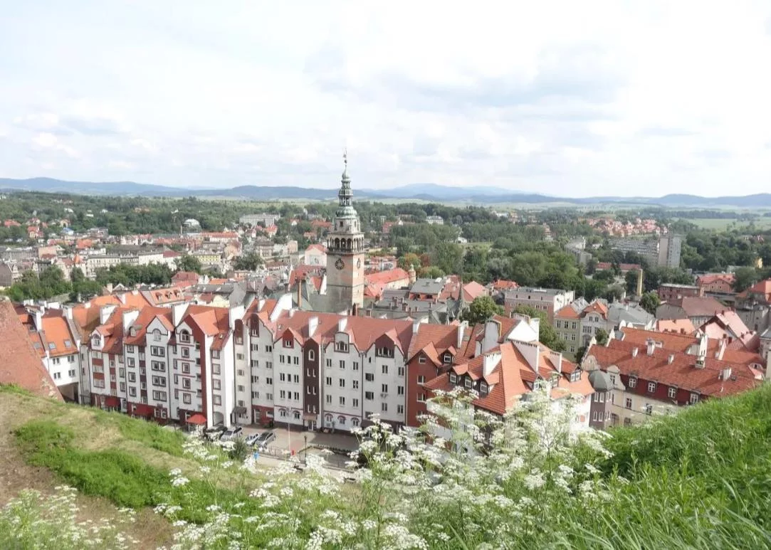 3 pokoje, mieszkanie 82,00 m², parter, oferta nr , 37585, Kłodzko, Bolesława Chrobrego