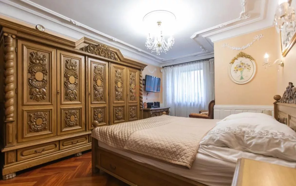 3 pokoje, mieszkanie 123,90 m², piętro 1, oferta nr , 37589, Kłodzko, Bolesława Chrobrego