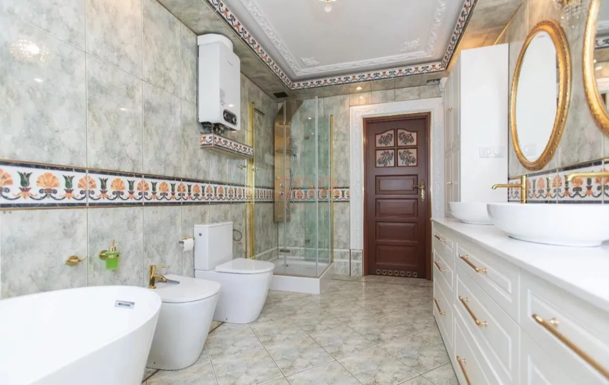 3 pokoje, mieszkanie 123,90 m², piętro 1, oferta nr , 37589, Kłodzko, Bolesława Chrobrego