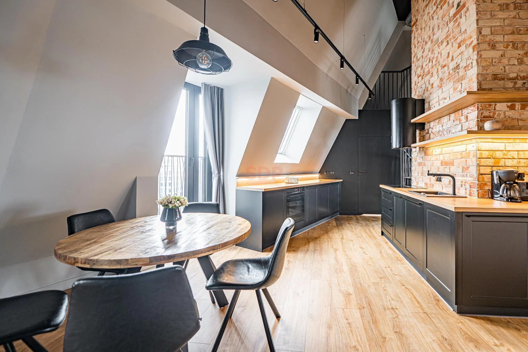3 pokoje, apartament 101,00 m², piętro 7, oferta nr , 42376, Wrocław, Stare Miasto, Jodłowa