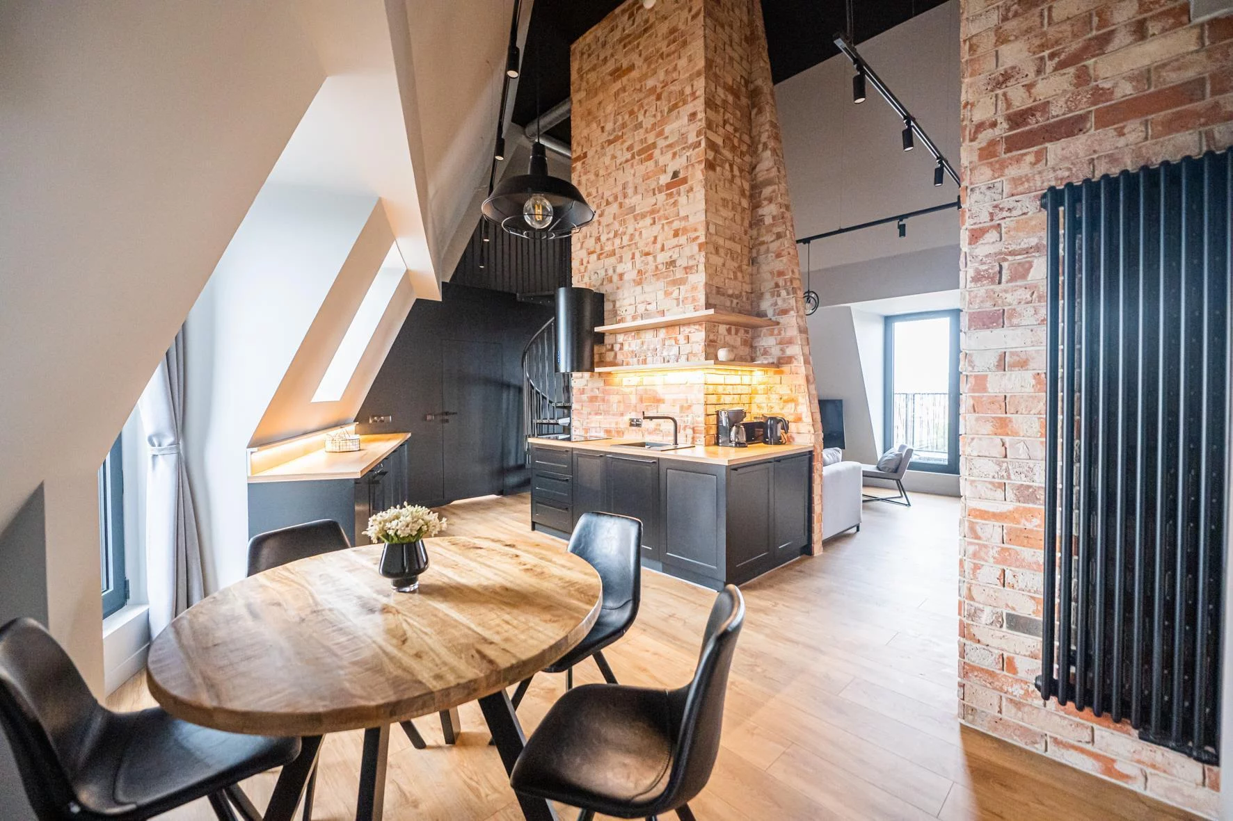 3 pokoje, apartament 101,00 m², piętro 7, oferta nr , 42376, Wrocław, Stare Miasto, Jodłowa