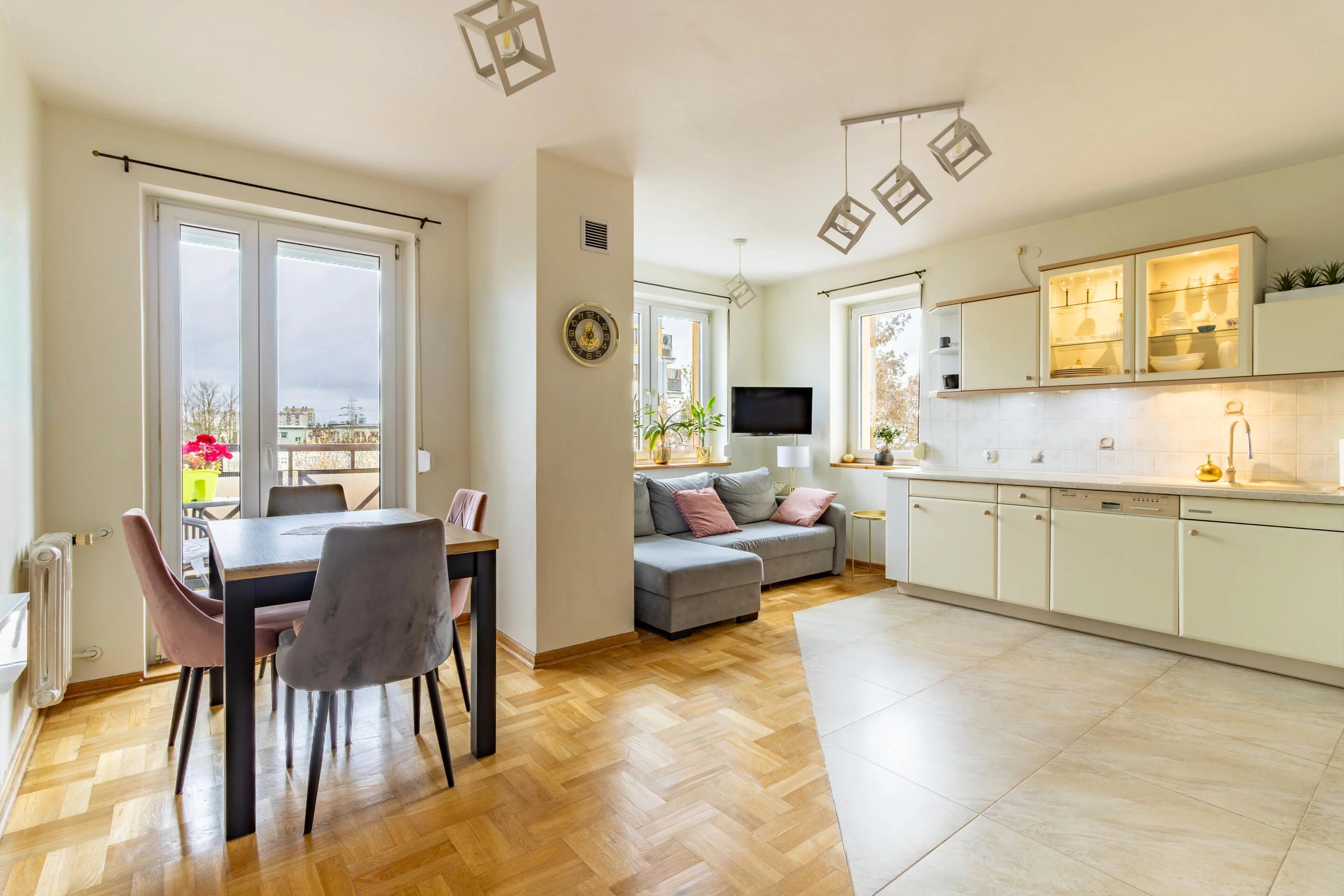 3 pokoje, mieszkanie 71,84 m², piętro 4, oferta nr , 42894, Łódź, Rajdowa