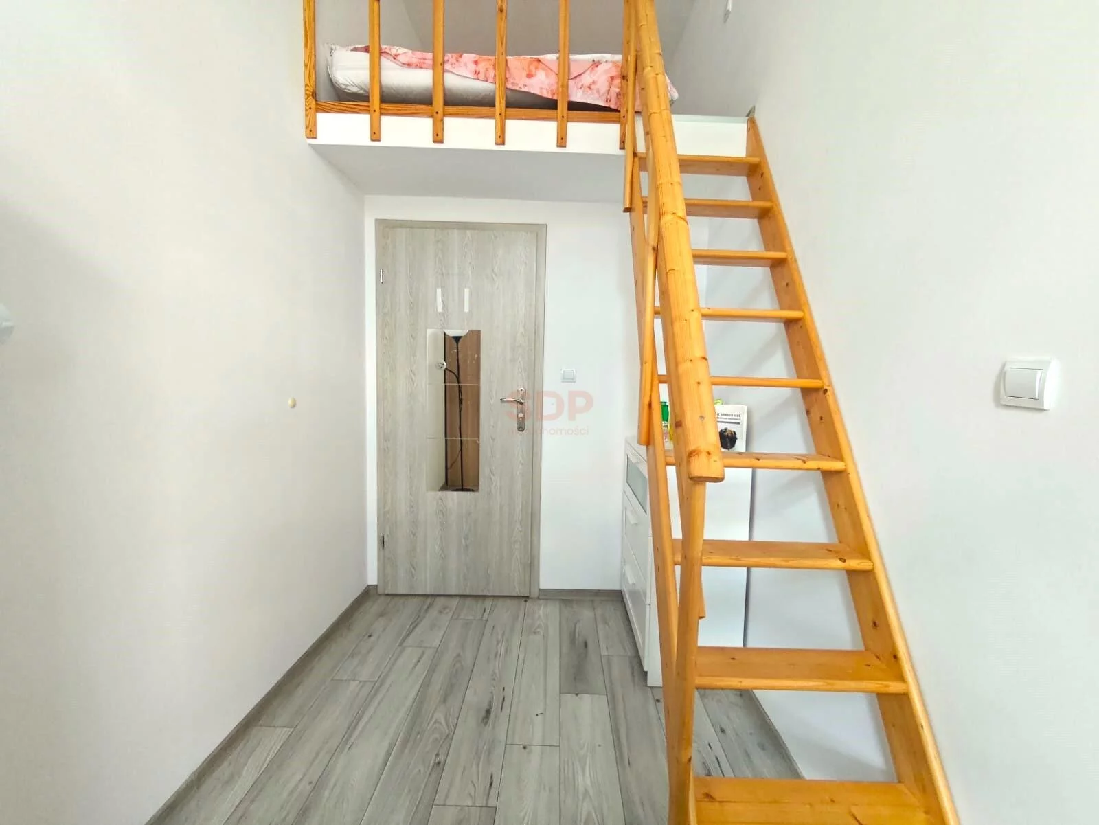 Mieszkanie czteropokojowe 65,00 m², Łódź, Polesie, Lipowa, Sprzedaż