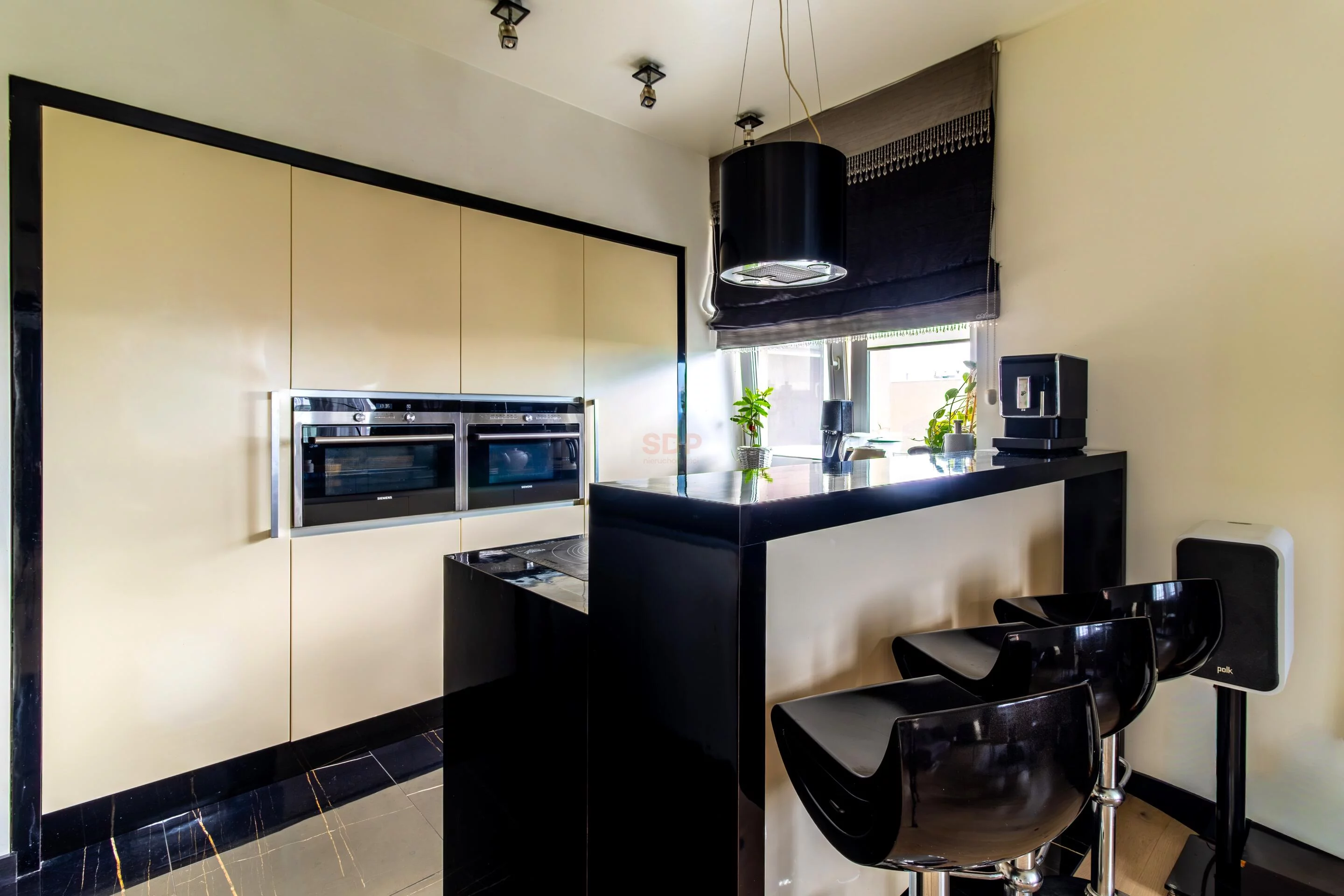 5 pokoi, mieszkanie 125,09 m², piętro 8, oferta nr , 42619, Łódź, Grabieniec