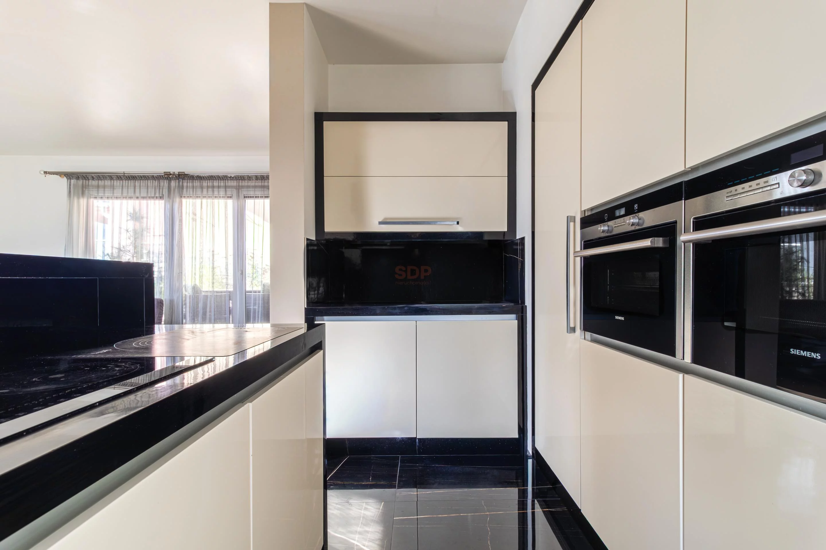 5 pokoi, mieszkanie 125,09 m², piętro 8, oferta nr , 42619, Łódź, Grabieniec