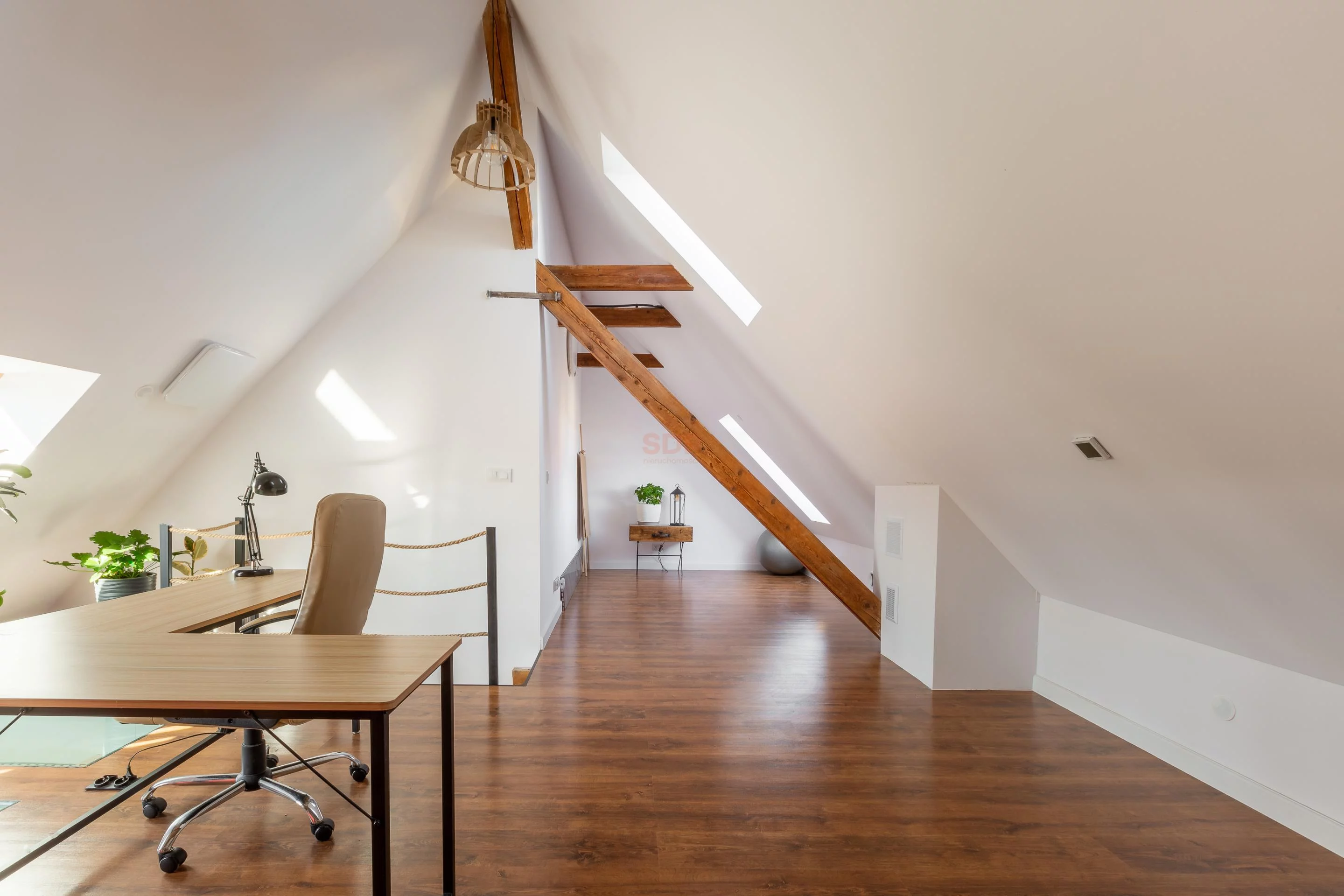 5 pokoi, mieszkanie 159,04 m², piętro 1, oferta nr , 36451, Bielawa, Żeromskiego Stefana