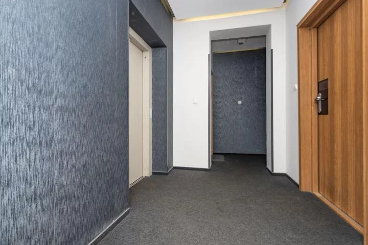 Obiekt 715,75 m², oferta nr , 7921, Łódź, Kopernika Mikołaja