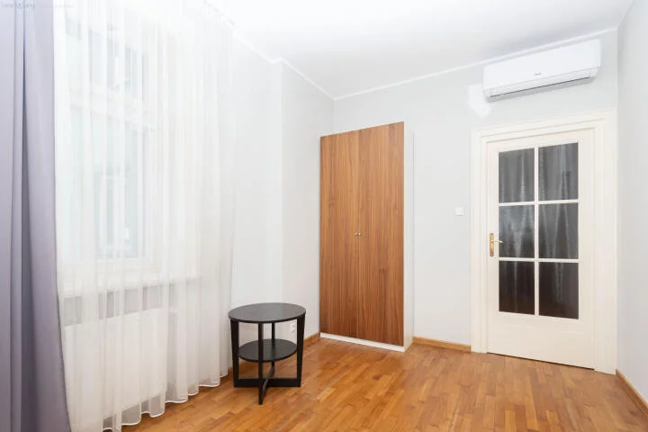 3 pokoje, mieszkanie 124,00 m², piętro 3, oferta nr , 7952, Kraków, Stare Miasto, Stare Miasto, Sarego, Józefa