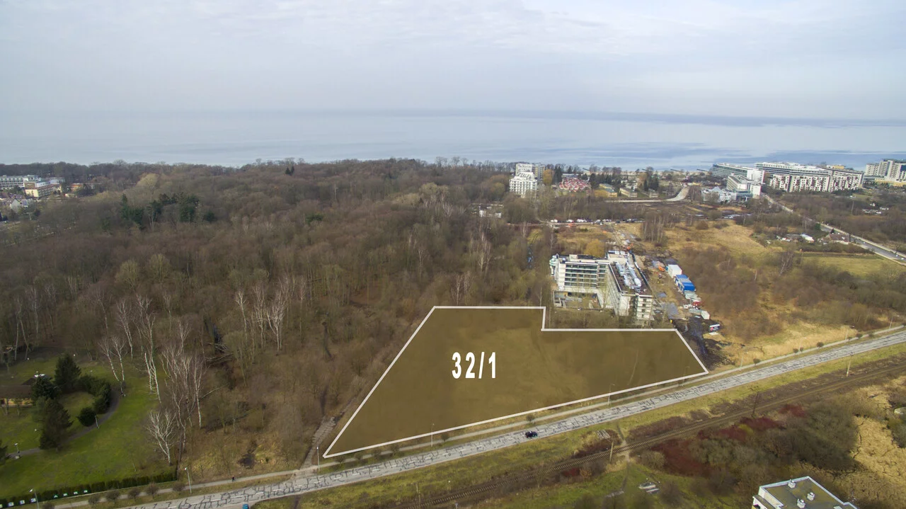 Działka na sprzedaż, 12 676,00 m², oferta nr TTT-0000082