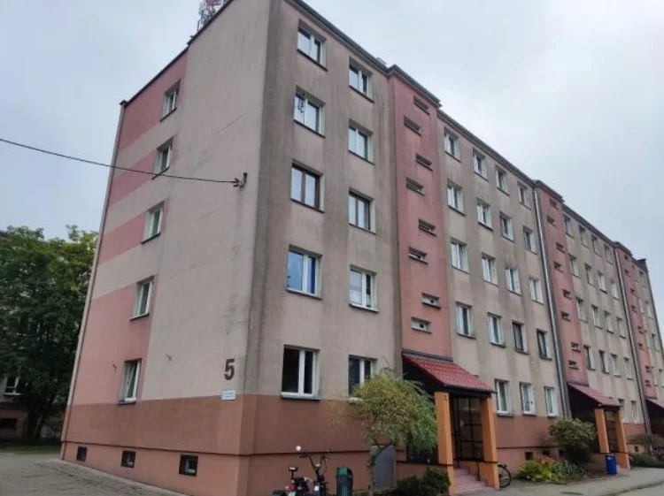 Mieszkanie trzypokojowe 52,40 m², Ozimek, Sprzedaż