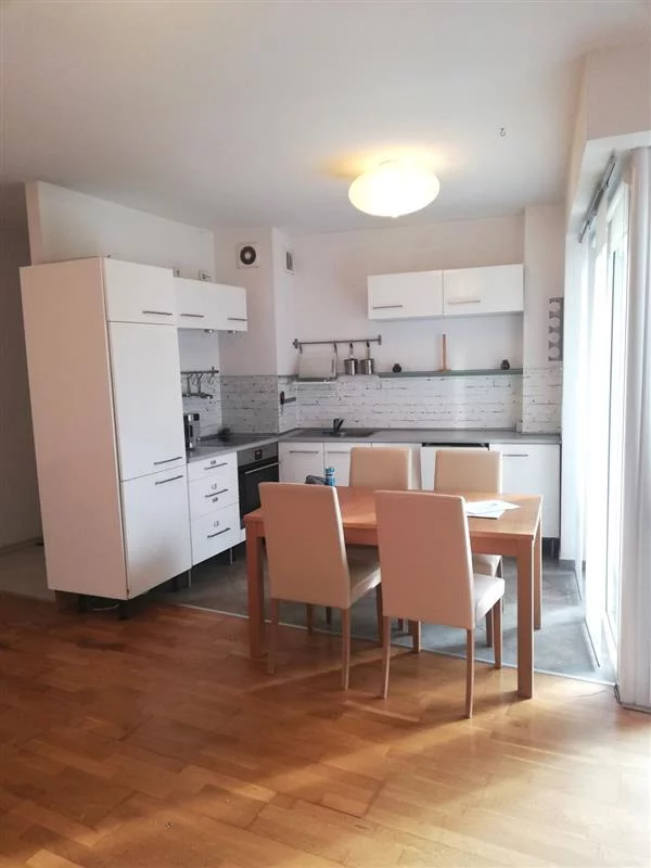 Apartament na sprzedaż, 63,00 m², 3 pokoje, piętro 1, oferta nr IF04281