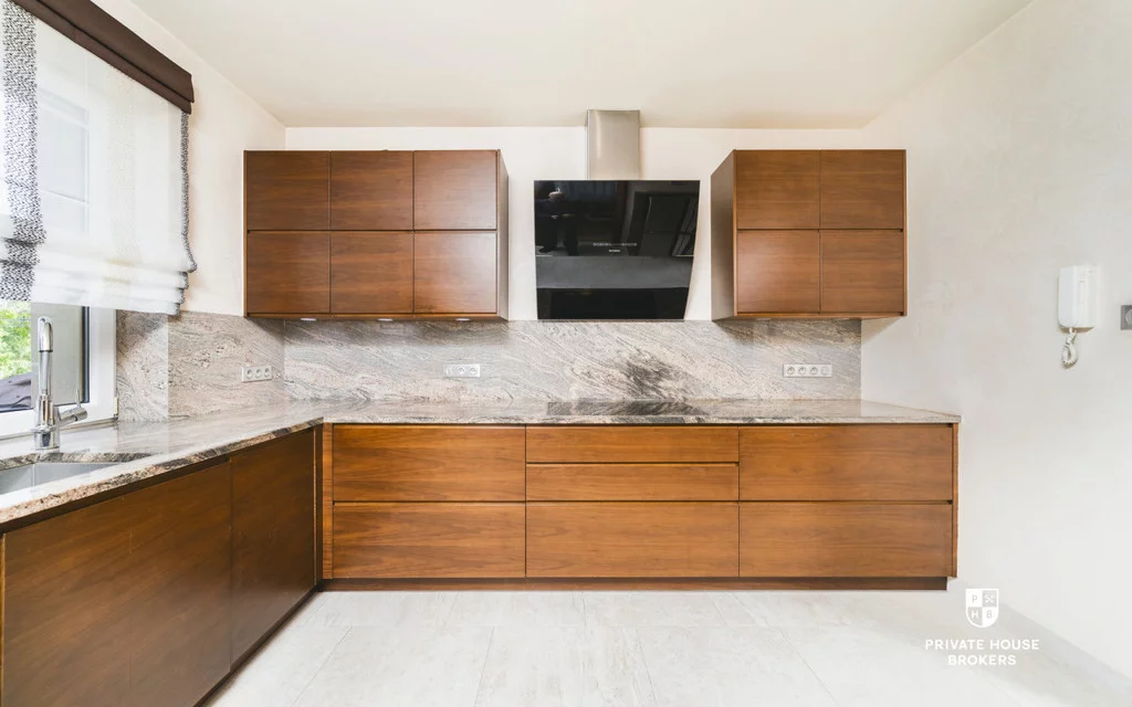 Dom 371,32 m², oferta nr , 6545/2089/ODS, Węgrzce