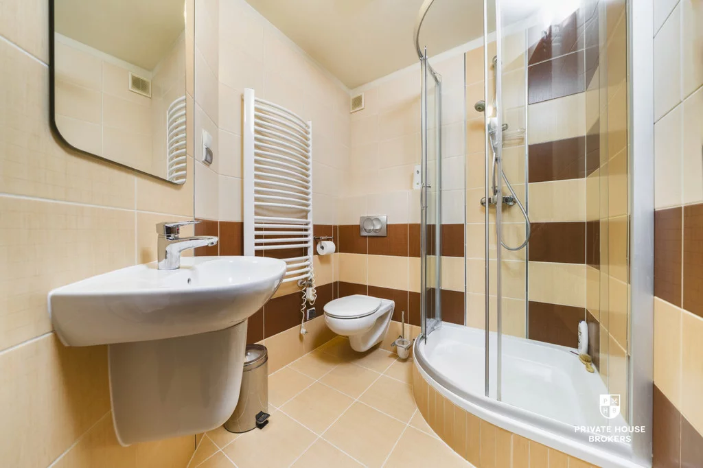 Dom 371,32 m², oferta nr , 6545/2089/ODS, Węgrzce