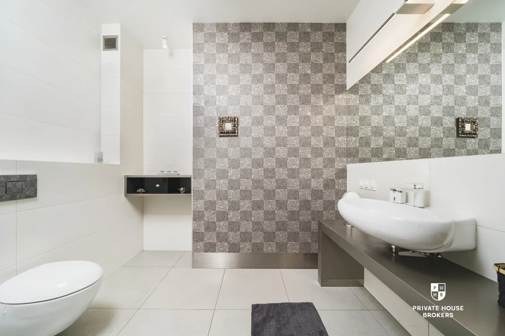 Dom 440,00 m², oferta nr , 1579/2089/ODW, Węgrzce
