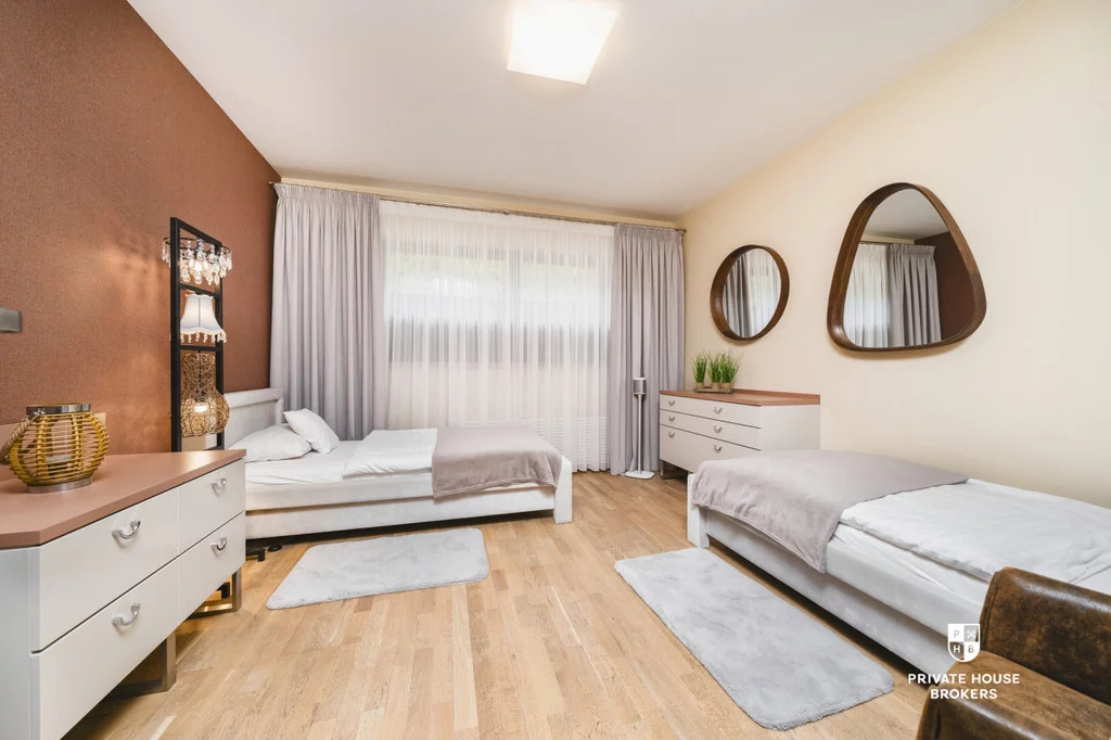 Dom 440,00 m², oferta nr , 1579/2089/ODW, Węgrzce