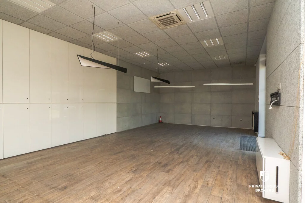 Lokal użytkowy 57,28 m², oferta nr , 10031/2089/OLW, Kraków, Podgórze, Ignacego Krasickiego
