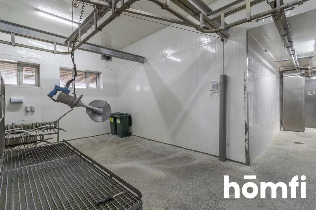 Lokal użytkowy 460,00 m², oferta nr , 131/2089/OOW, Dąbrówka Nagórna-Wieś, Leśna