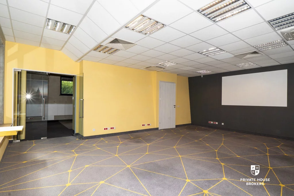 Lokal użytkowy 293,00 m², oferta nr , 9951/2089/OLW, Kraków, Dębniki, Ruczaj, Lubostroń