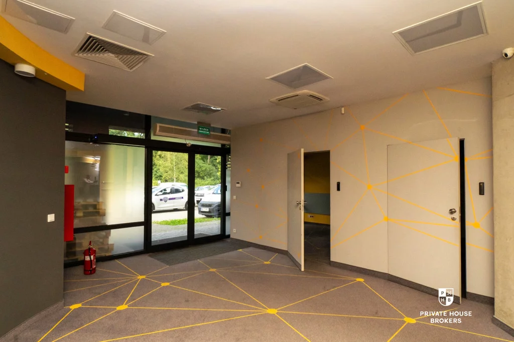 Lokal użytkowy 293,00 m², oferta nr , 9951/2089/OLW, Kraków, Dębniki, Ruczaj, Lubostroń