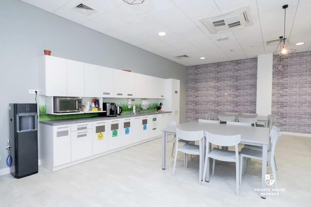 Lokal użytkowy 341,00 m², oferta nr , 10036/2089/OLW, Kraków, Czyżyny, Mieczysława Medweckiego